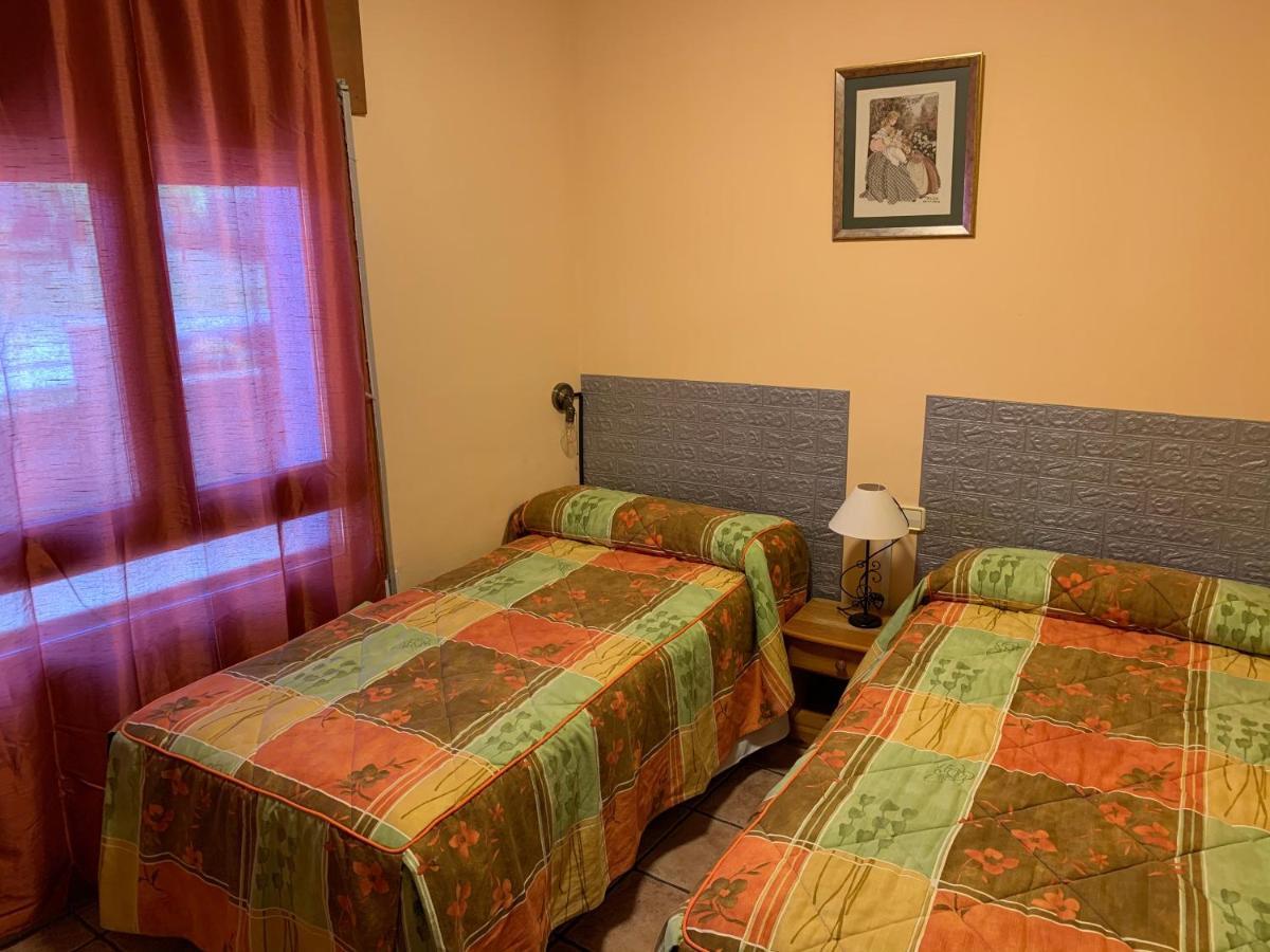 Casa Jesus Guest House Abiego ภายนอก รูปภาพ